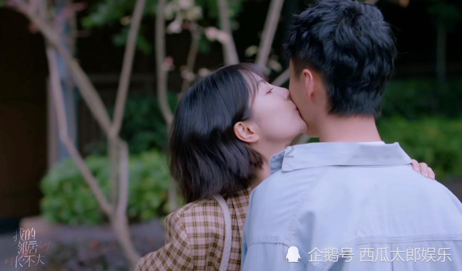女孩突然开放全部朋友圈说明什么？游戏画面