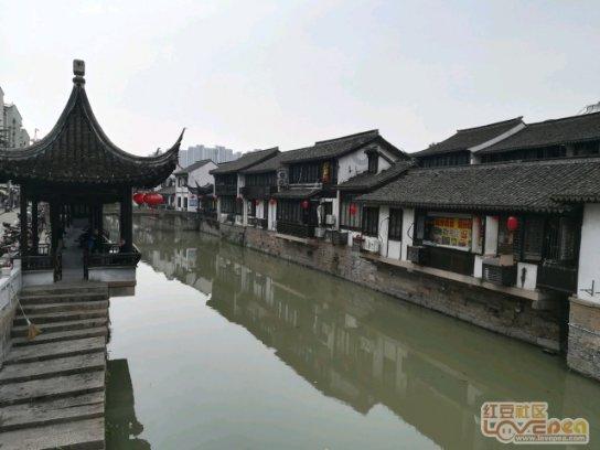 女孩突然开放全部朋友圈说明什么？游戏画面